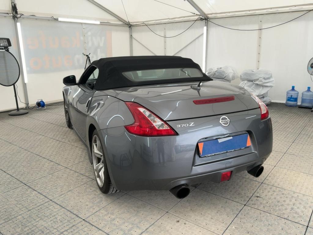 Nissan 370Z 3.7 V6 328 Pack (NEW)  2 portes Cabriolet (janv. 2012) (co2 254)