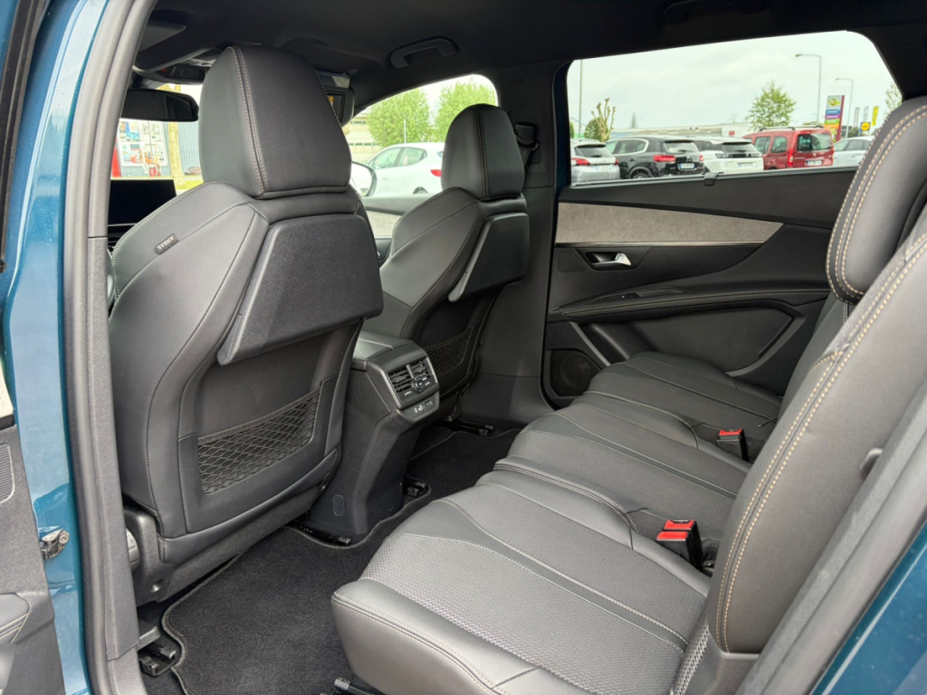 Peugeot 5008 (2) BlueHDi 130 S&S EAT8 Allure Pack
