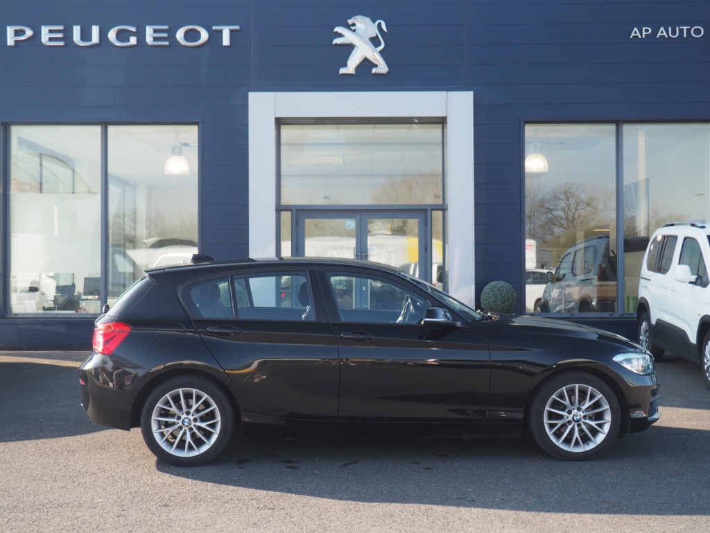 Bmw Série 1 (2) 118d Executive (F20 LCI)  5 portes  (févr. 2019) (co2 105)