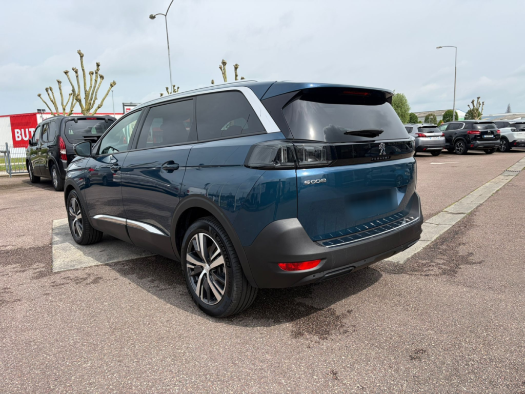 Peugeot 5008 (2) BlueHDi 130 S&S EAT8 Allure Pack