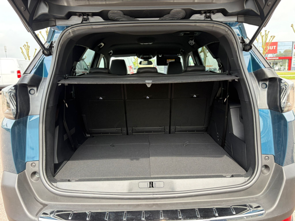 Peugeot 5008 (2) BlueHDi 130 S&S EAT8 Allure Pack