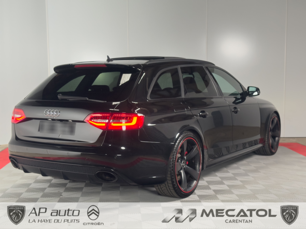 Audi RS4 Avant (4) V8 4.2 FSI S-tronic 7 quattro