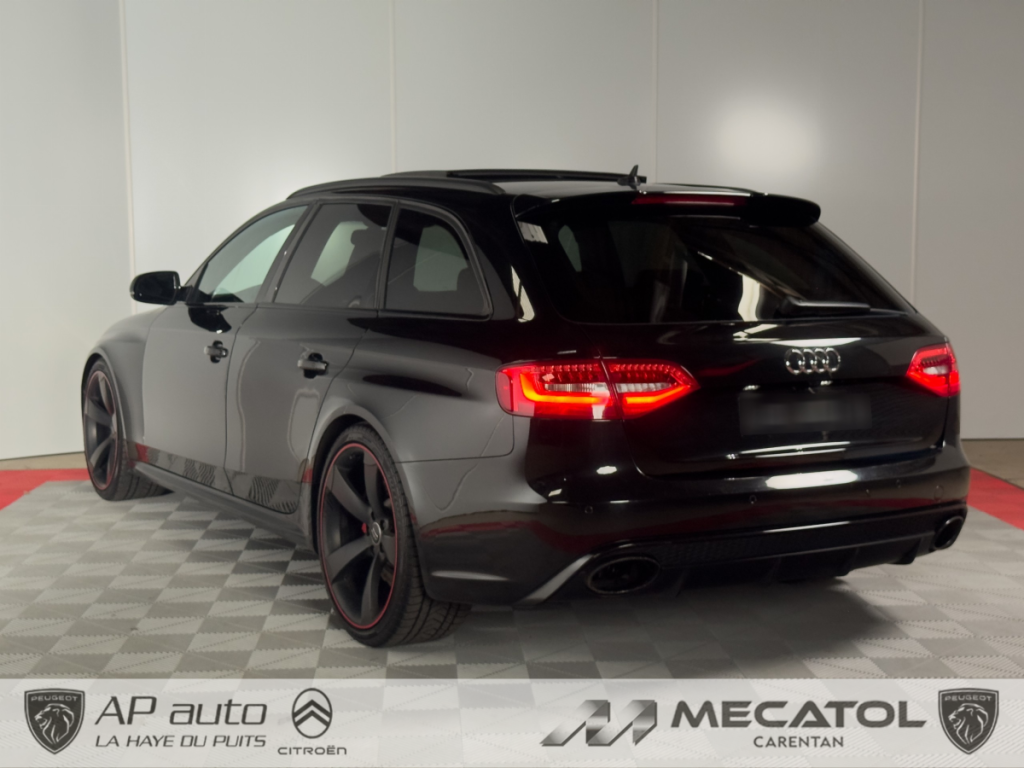 Audi RS4 Avant (4) V8 4.2 FSI S-tronic 7 quattro