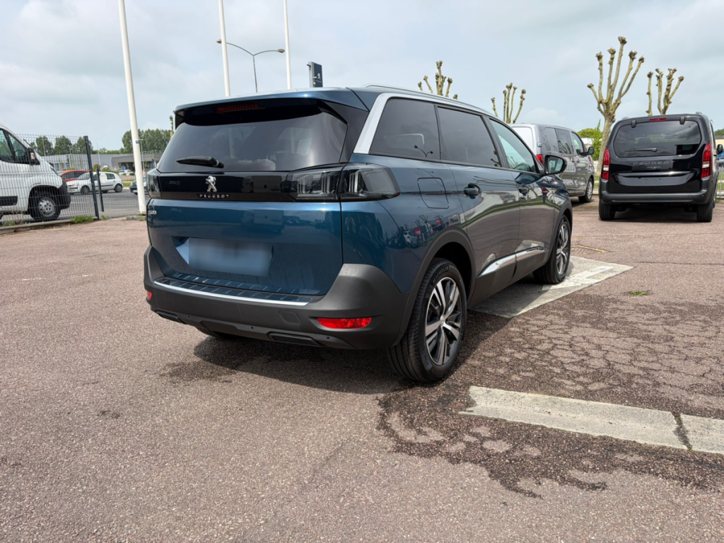 Peugeot 5008 (2) BlueHDi 130 S&S EAT8 Allure Pack