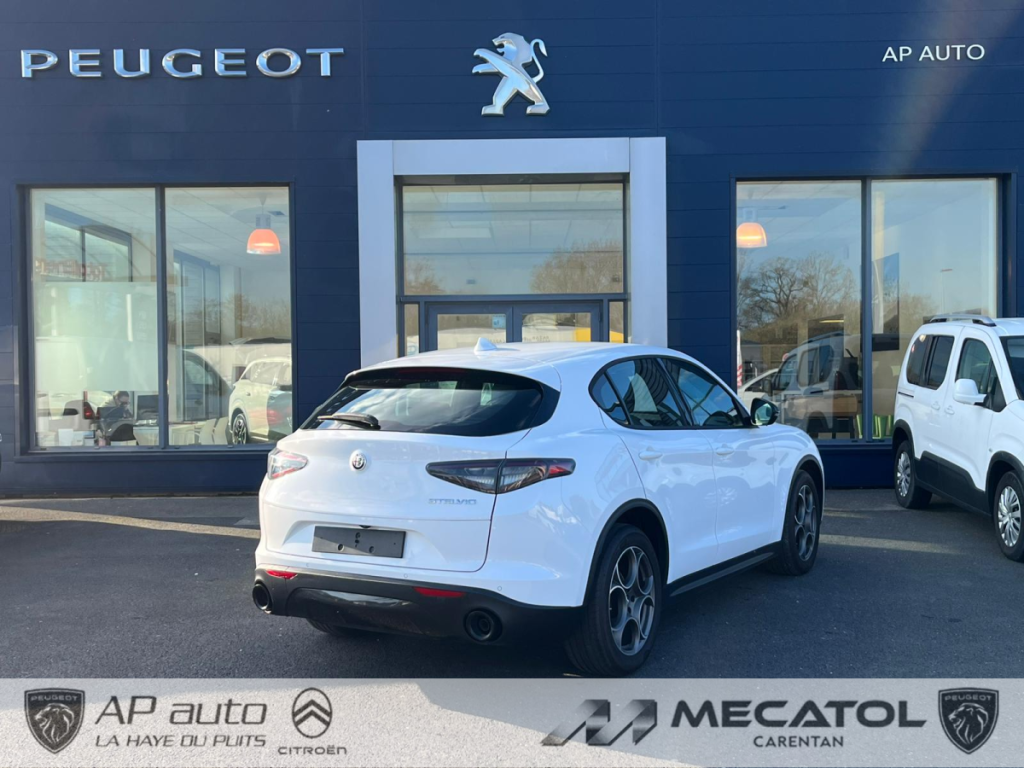 Alfa Romeo Stelvio 2.1 TD 160 AT8 Sprint 5 portes  (janv. 2023) (co2 153)