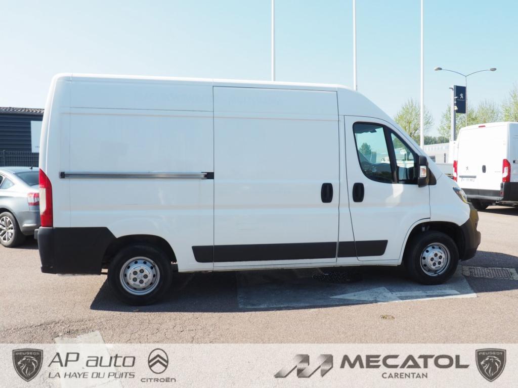 Peugeot Boxer (2) BLUEHDI 130 PRO SR 335 L3