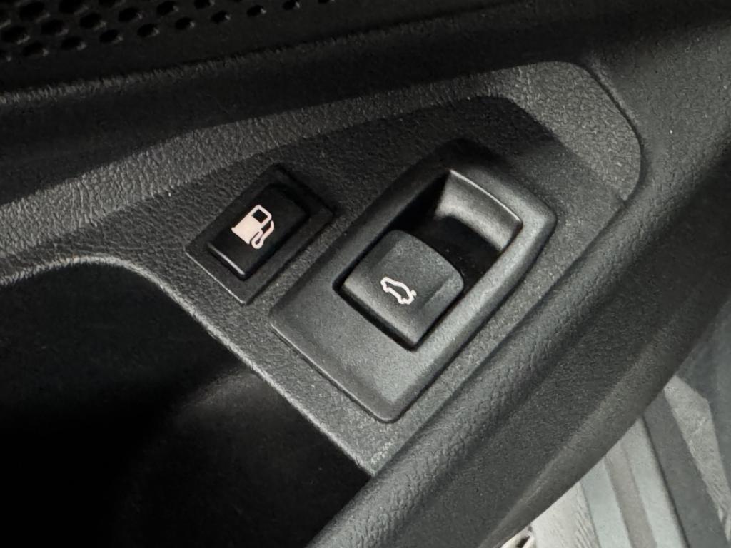 Bmw Série 3 Touring (7) 320e 204ch M Sport BVA8 Hybride