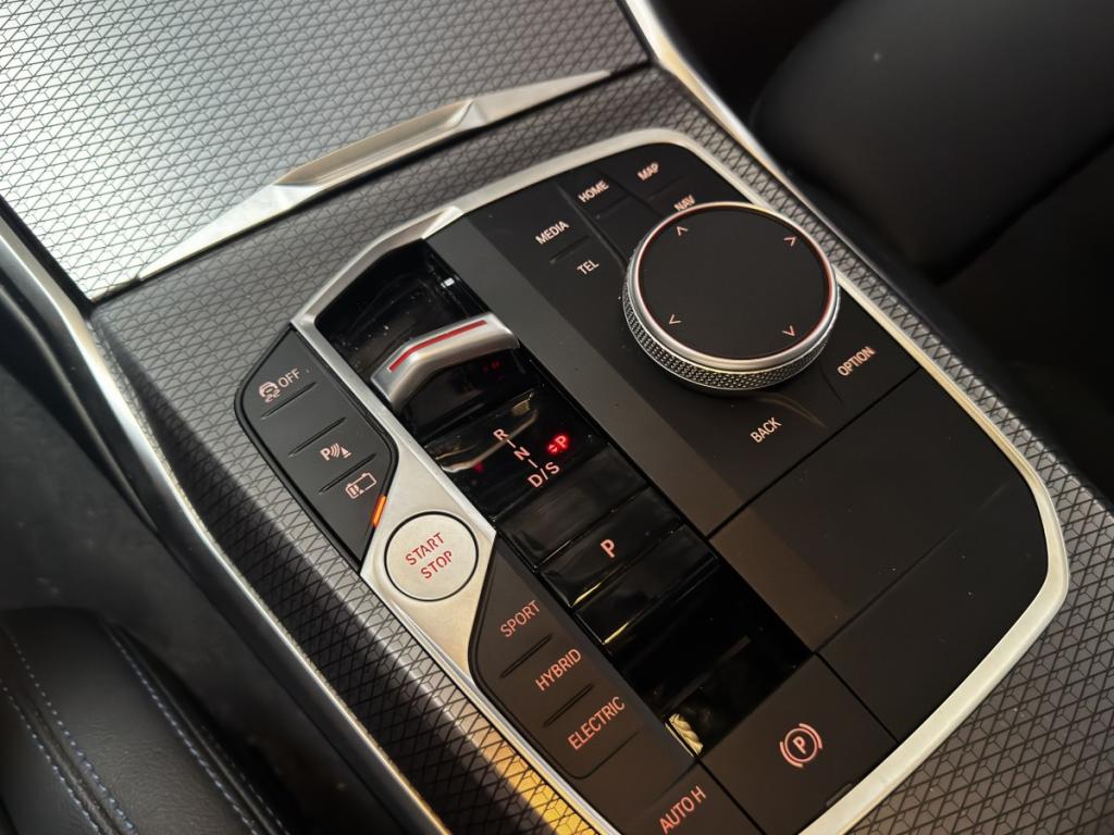 Bmw Série 3 Touring (7) 320e 204ch M Sport BVA8 Hybride