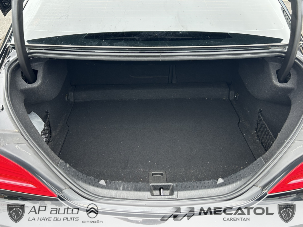 Mercedes Classe CLA Mercedes-AMG CLA 45 4MATIC (BR 117)  4 portes Coupé (juil. 2015) (co2 162)