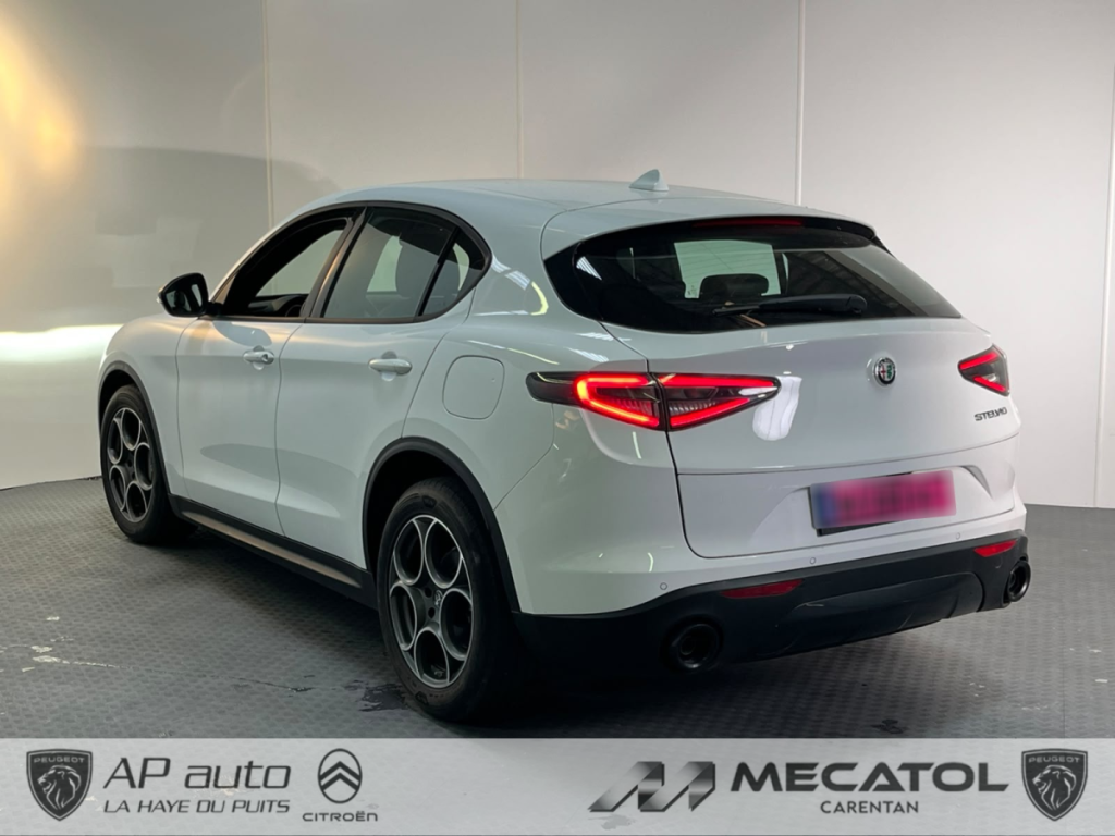 Alfa Romeo Stelvio 2.1 TD 160 AT8 Sprint 5 portes  (janv. 2023) (co2 153)