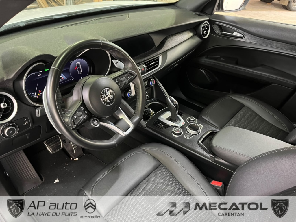 Alfa Romeo Stelvio 2.1 TD 160 AT8 Sprint 5 portes  (janv. 2023) (co2 153)