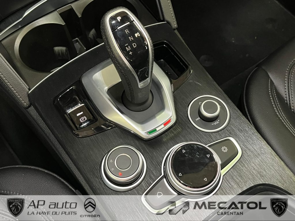 Alfa Romeo Stelvio 2.1 TD 160 AT8 Sprint 5 portes  (janv. 2023) (co2 153)