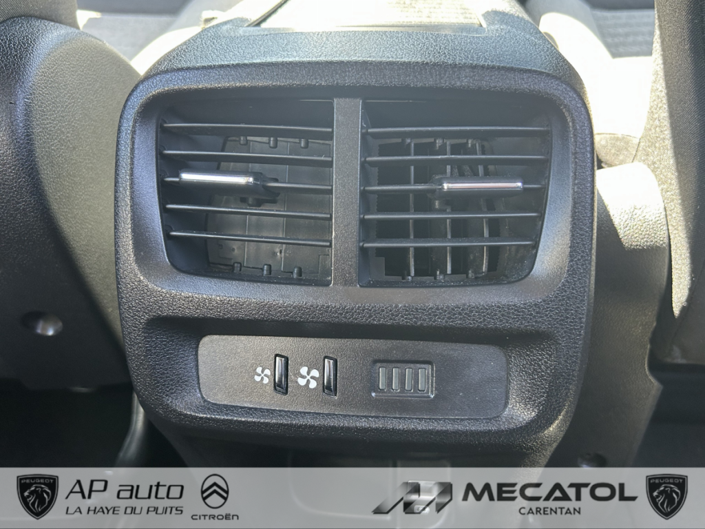 Citroën BERLINGO Taille M PureTech 110 S&S BVM6 Feel (AM 10)  5 portes  (janv. 2019) (co2 119)