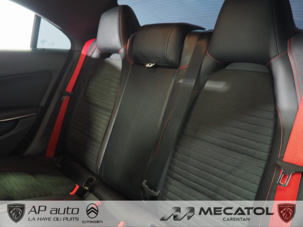 Mercedes Classe CLA Mercedes-AMG CLA 45 4MATIC (BR 117)  4 portes Coupé (juil. 2015) (co2 162)