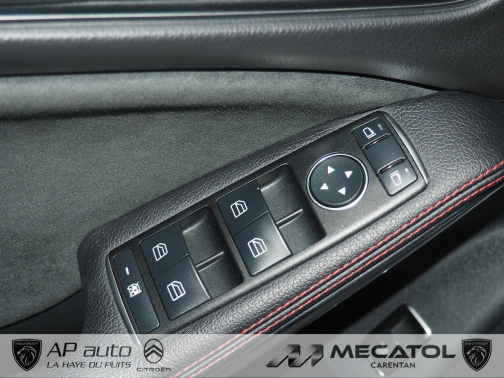 Mercedes Classe CLA Mercedes-AMG CLA 45 4MATIC (BR 117)  4 portes Coupé (juil. 2015) (co2 162)