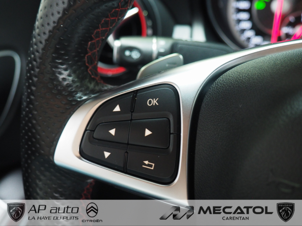 Mercedes Classe CLA Mercedes-AMG CLA 45 4MATIC (BR 117)  4 portes Coupé (juil. 2015) (co2 162)