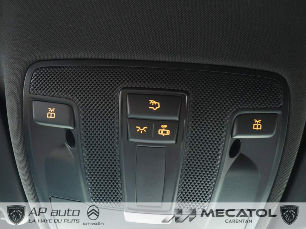 Mercedes Classe CLA Mercedes-AMG CLA 45 4MATIC (BR 117)  4 portes Coupé (juil. 2015) (co2 162)