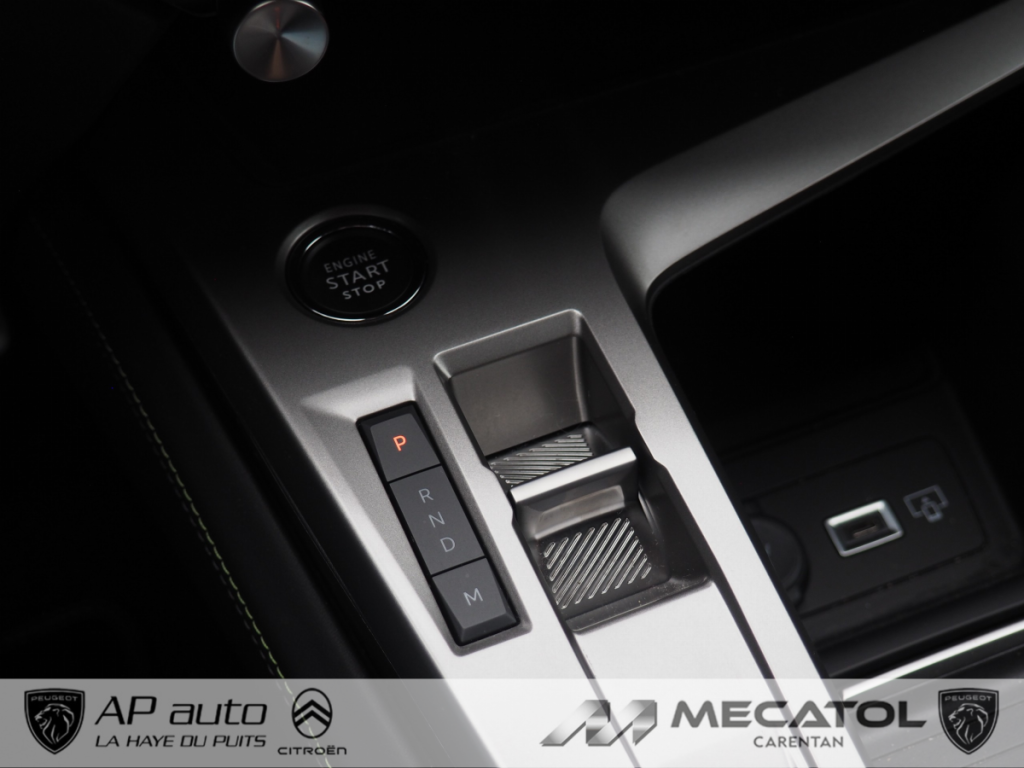 Peugeot 408 Hybrid 145 e-DCS6 GT