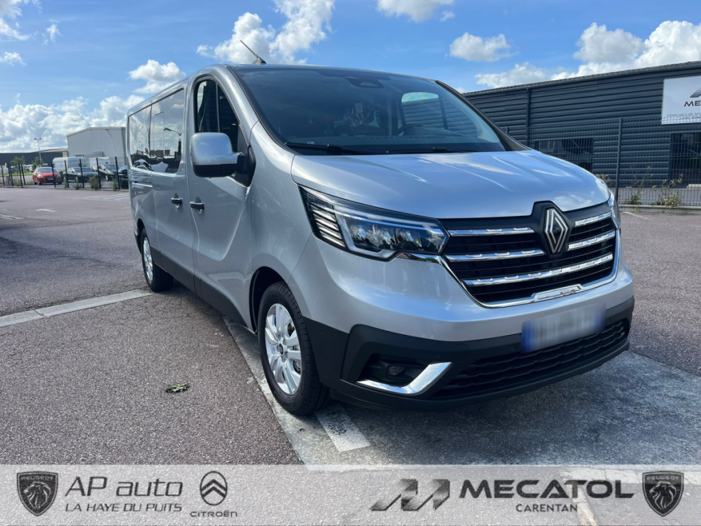 Renault Trafic (3) grand techno Blue dCi 150 - 24b 4 portes  (mars 2025) (co2 184.0)