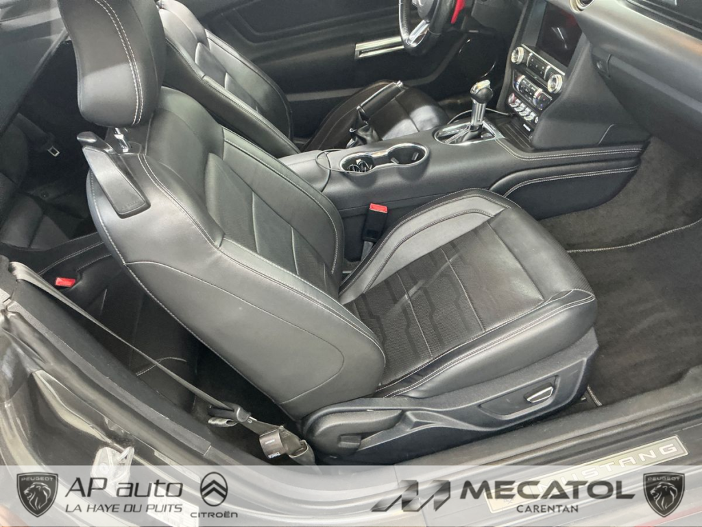 Ford Mustang (6) 5.0 Ti-VCT V8 Convertible GT