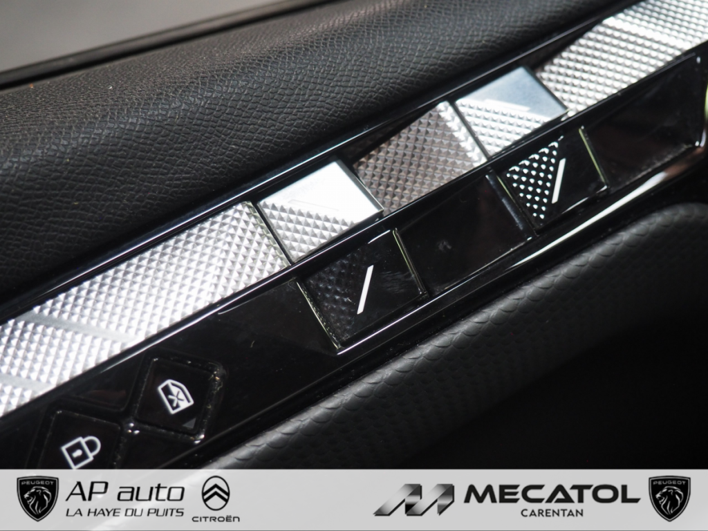 Ds DS 4 (2) E-TENSE 225 CROSS RIVOLI AUTO