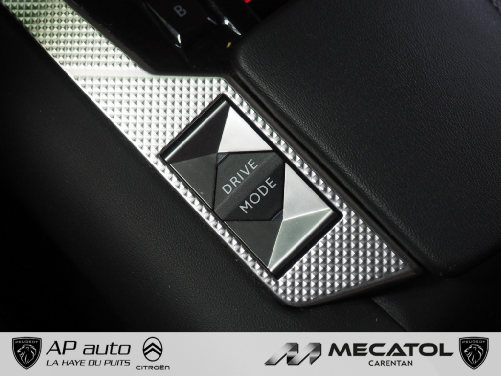 Ds DS 4 (2) E-TENSE 225 CROSS RIVOLI AUTO