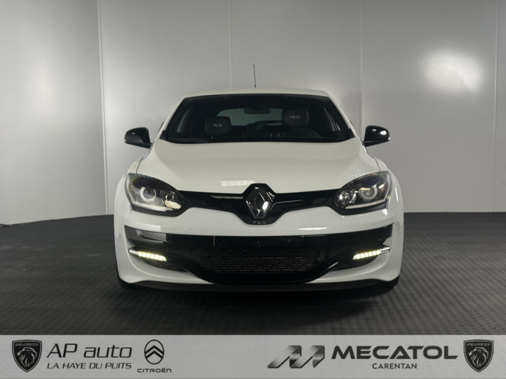 Renault Mégane Coupé Renault Sport (3) R.S. 2.0T 275 S&S E6 sans plomb 95 3 portes Coupé (oct. 20