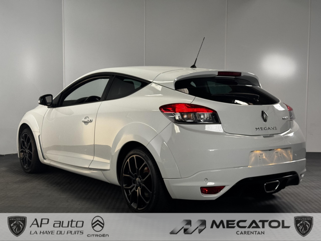Renault Mégane Coupé Renault Sport (3) R.S. 2.0T 275 S&S E6 sans plomb 95 3 portes Coupé (oct. 20