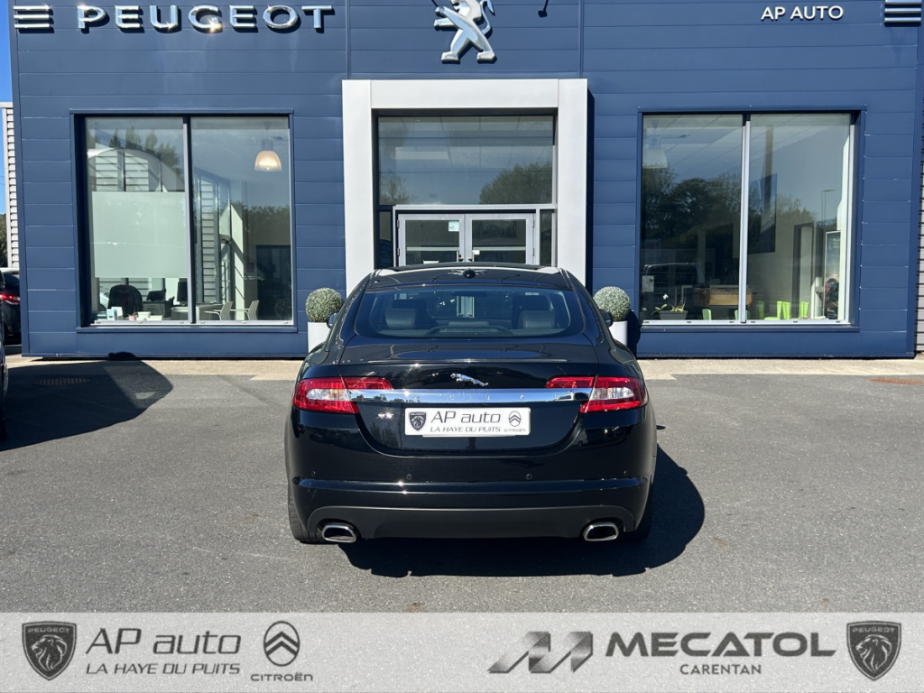 Jaguar XF V6 3.0D LUXE PREMIUM