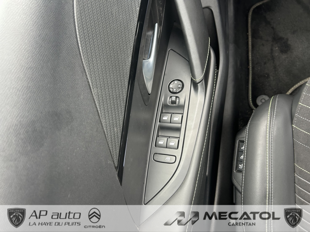 Peugeot 208 (2) 1.2 Hybrid 145 GT