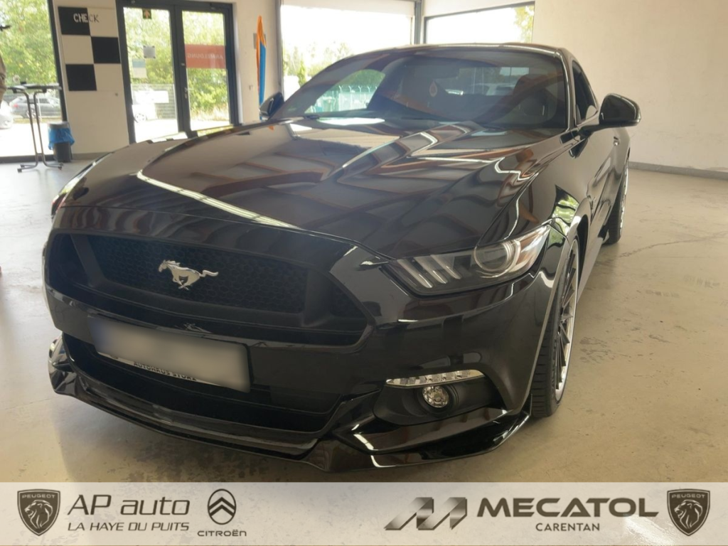 Ford Mustang (6) Fastback V8 BVM6 GT