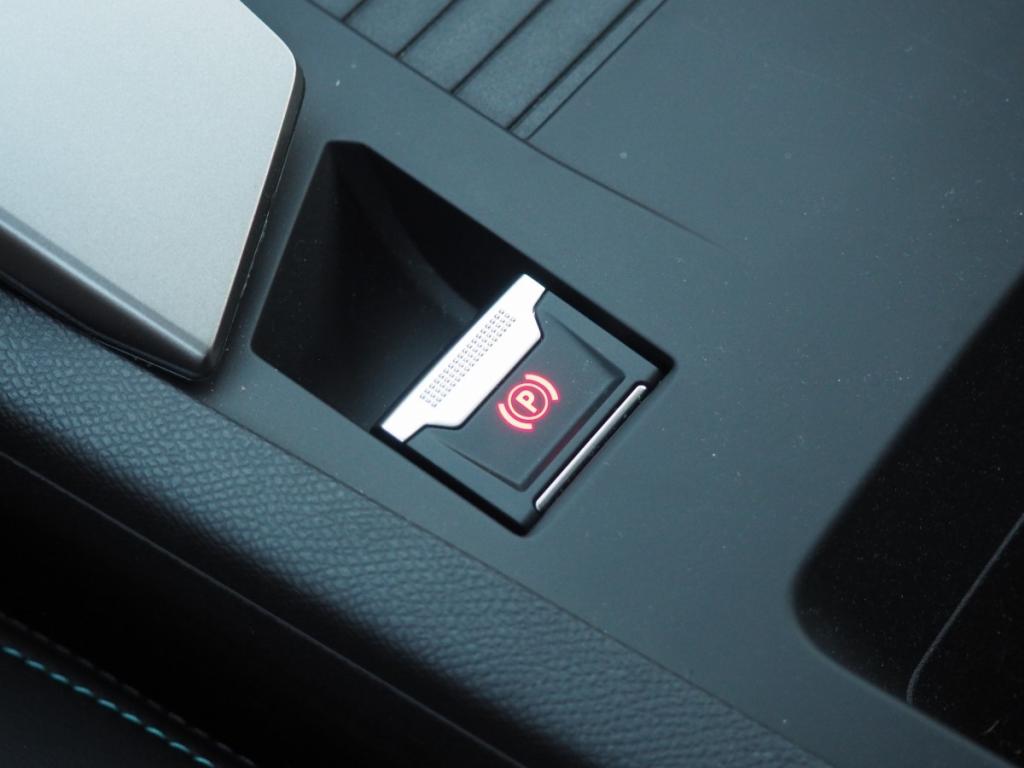 Peugeot 308 SW (3) BlueHDi 130 EAT8 ALLURE